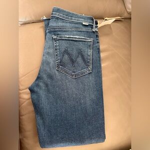 MOTHER Mid Rise Dazzler Ankle Fray Jeans